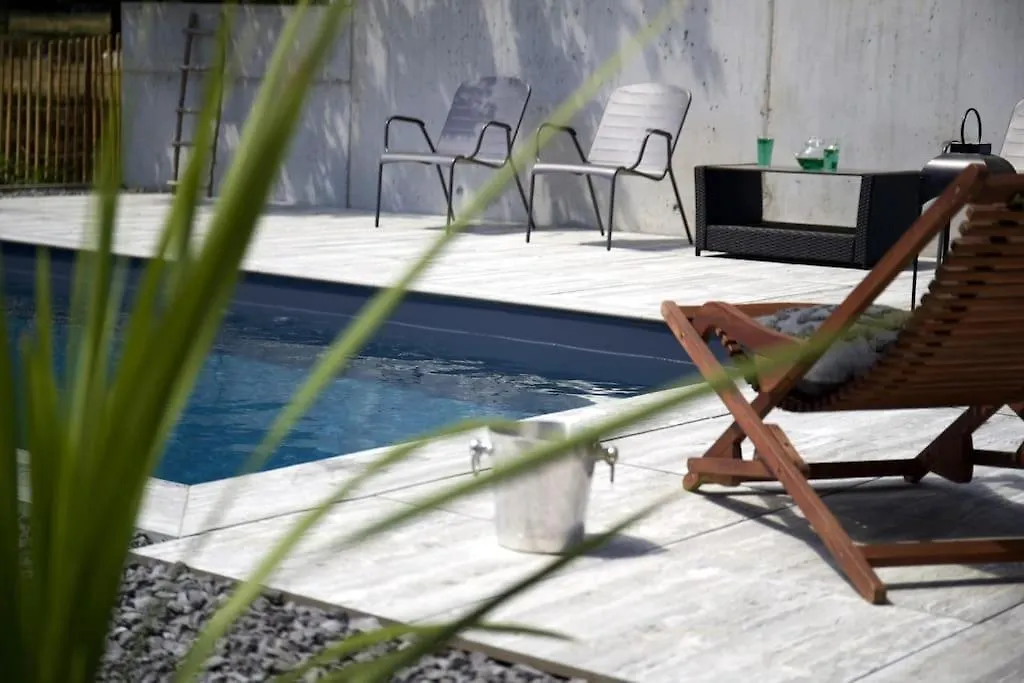 Le Pavillon D'Ete 4* - Elegant Et Lumineux Villa Saint Alban Auriolles 0*,  France